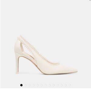 ISO!! Dolce Vita Kelton Pearl Heels true white leather